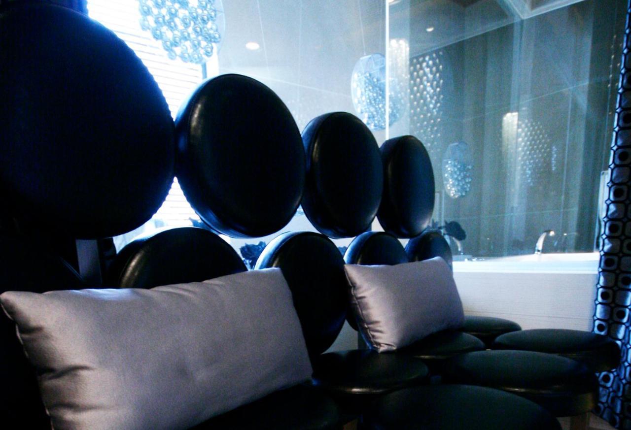 The Yorker Deluxe Motel Taoyuan Extérieur photo
