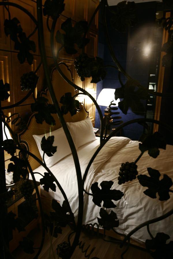 The Yorker Deluxe Motel Taoyuan Extérieur photo