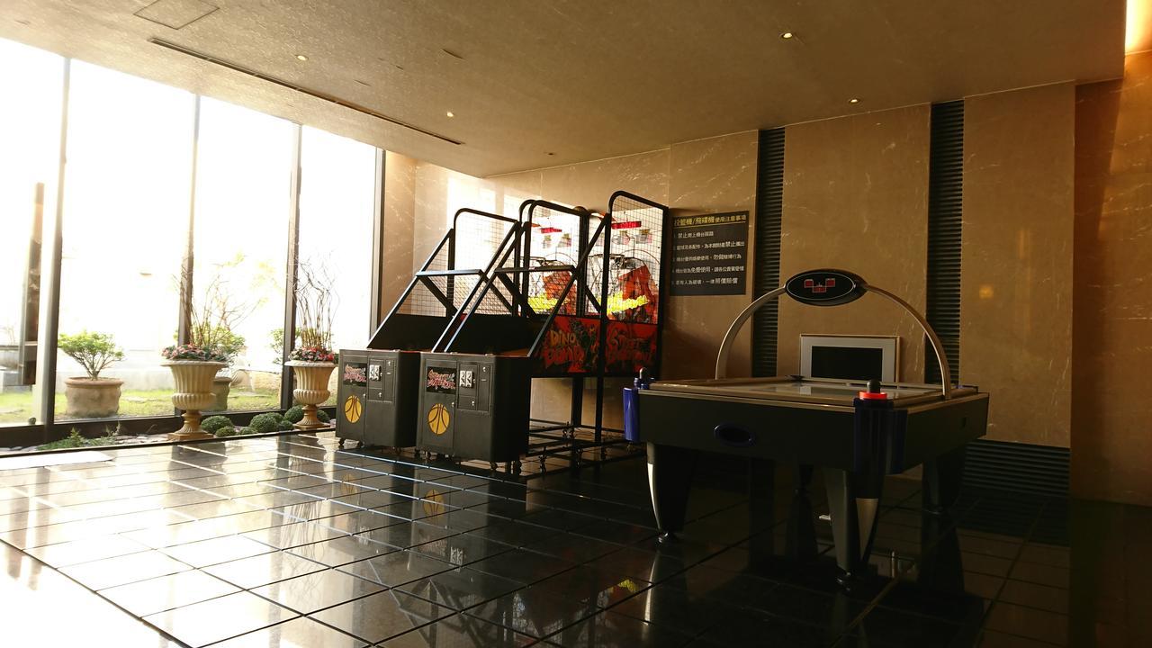The Yorker Deluxe Motel Taoyuan Extérieur photo