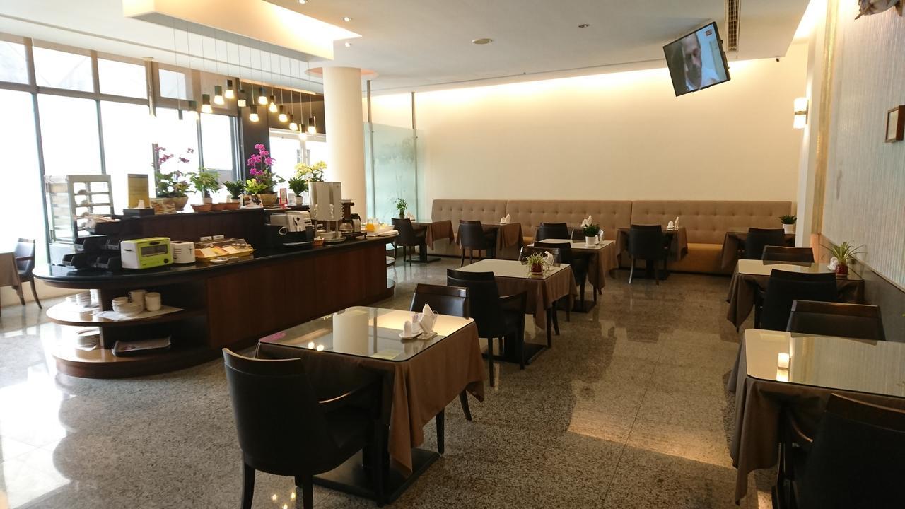 The Yorker Deluxe Motel Taoyuan Extérieur photo