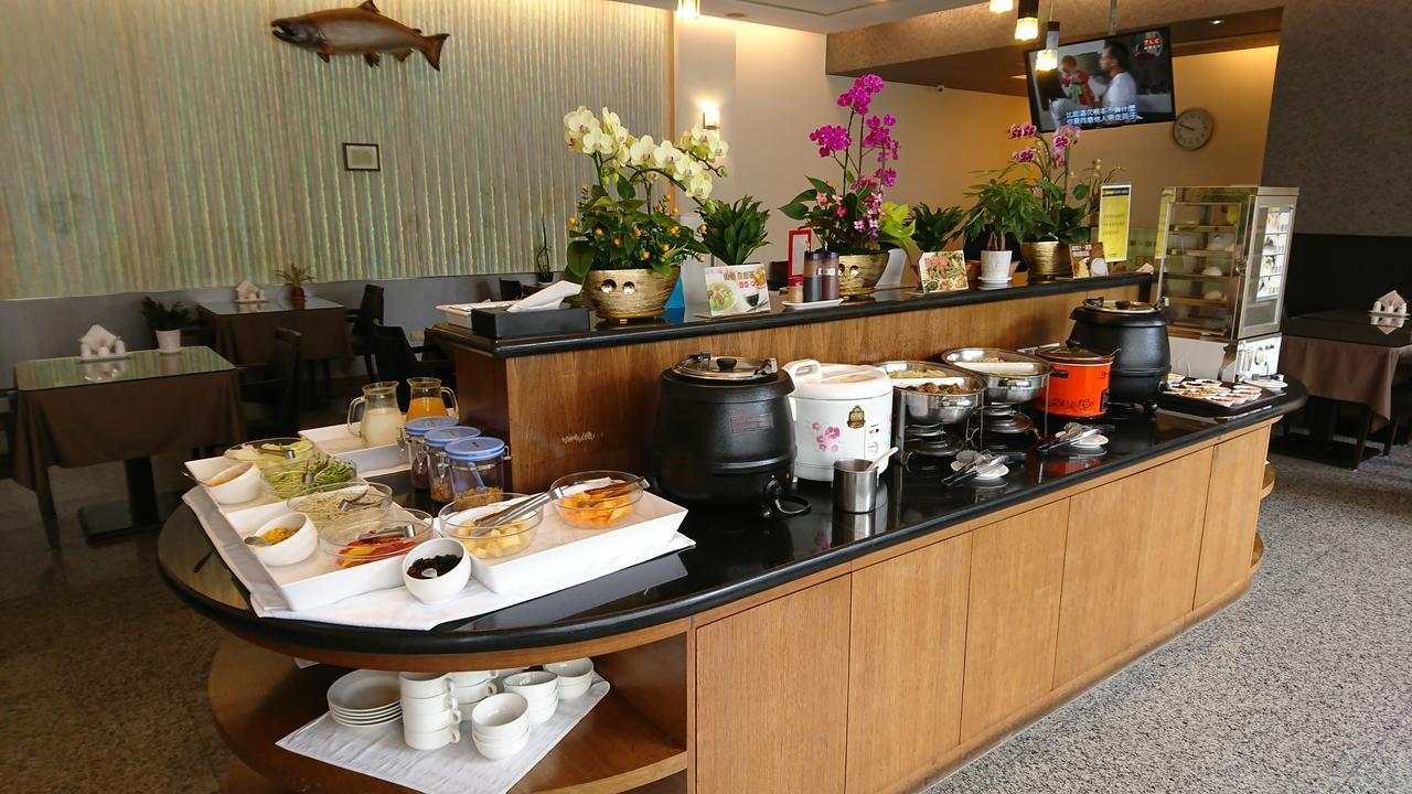 The Yorker Deluxe Motel Taoyuan Extérieur photo